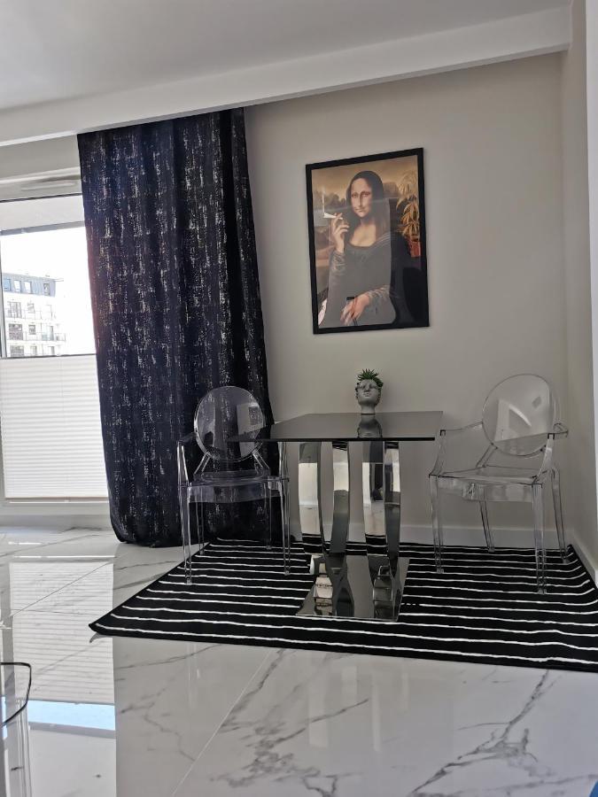 Art Apartament Apartment กดัญสก์ ภายนอก รูปภาพ