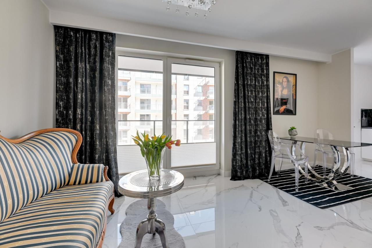 Art Apartament Apartment กดัญสก์ ภายนอก รูปภาพ