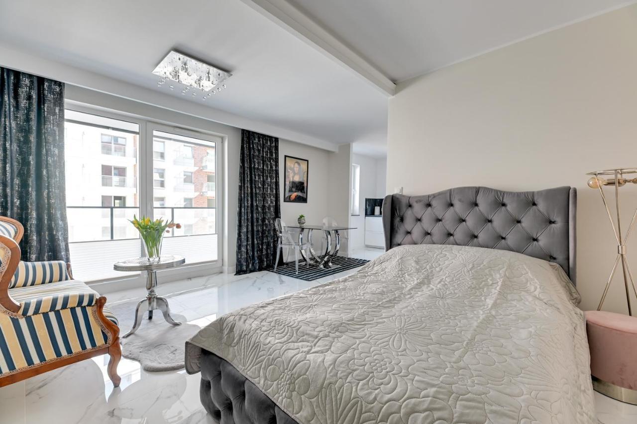 Art Apartament Apartment กดัญสก์ ภายนอก รูปภาพ